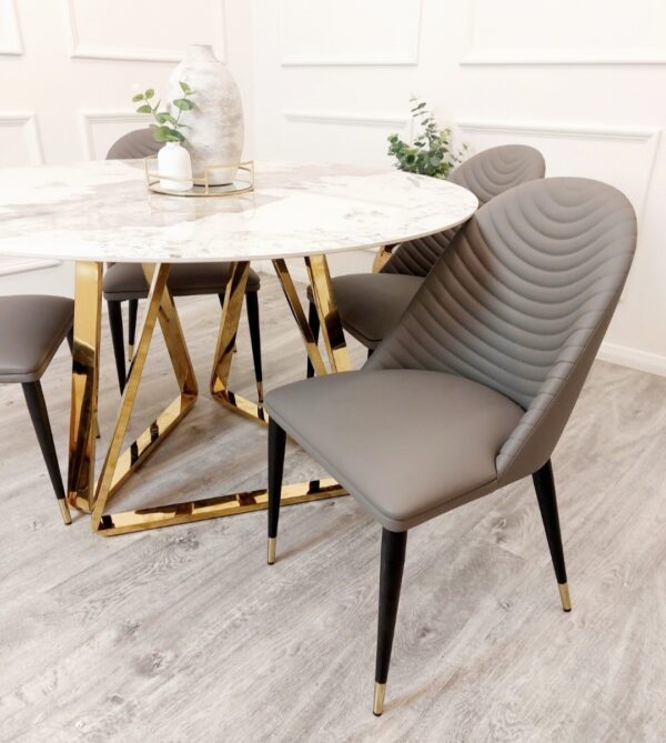 GOLD Aisha dining Table