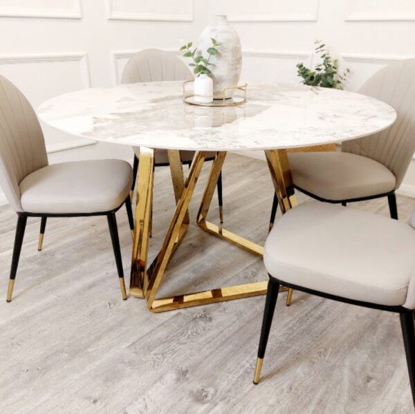 GOLD Aisha dining Table